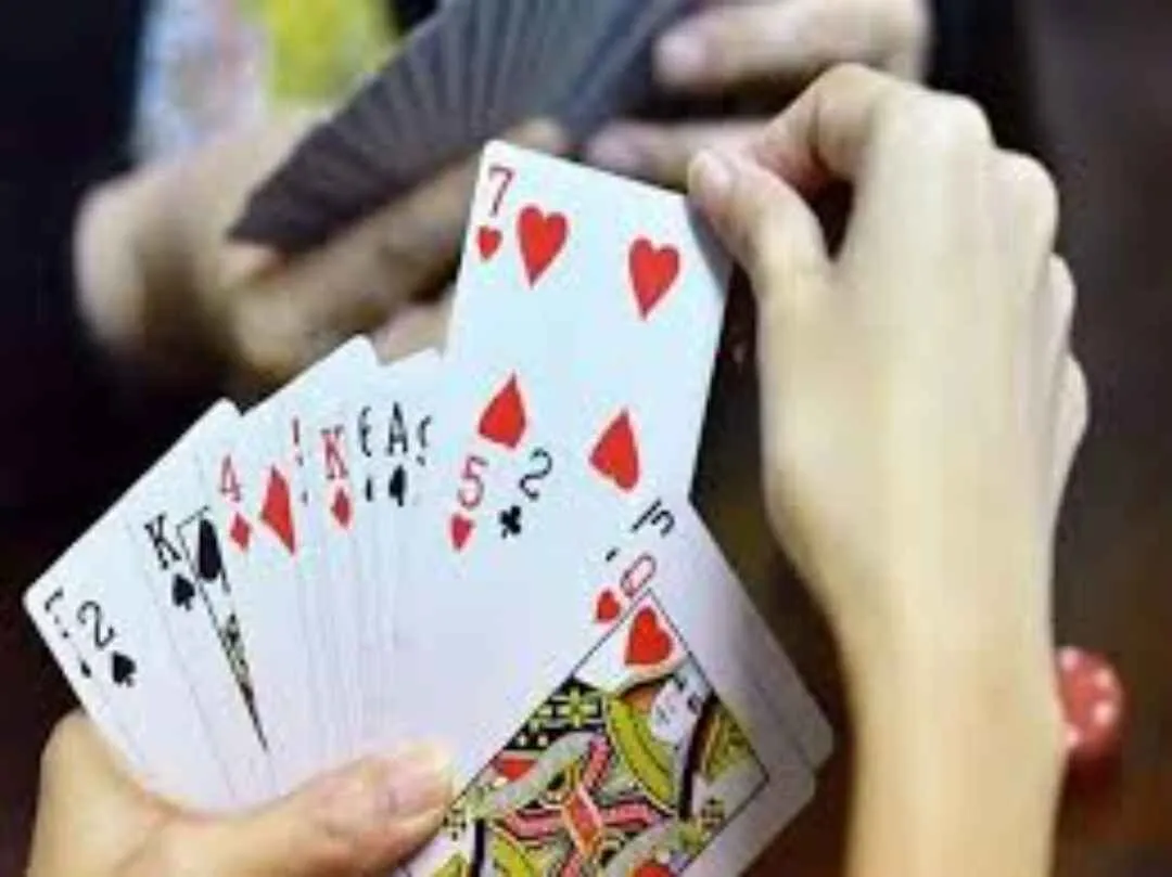 Cách chơi tú lơ khơ online hiệu quả thắng mọi ván chơi 3 Tìm hiểu về cách chơi chơi tú lơ khơ
